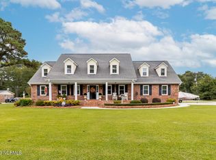 196 Huffmantown Rd, Richlands, NC 28574
