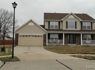 115 Counsel Cir, Lake Saint Louis, MO 63367