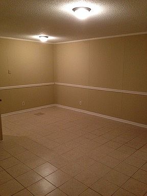 4th image of 2172 Cedarcrest Dr N
