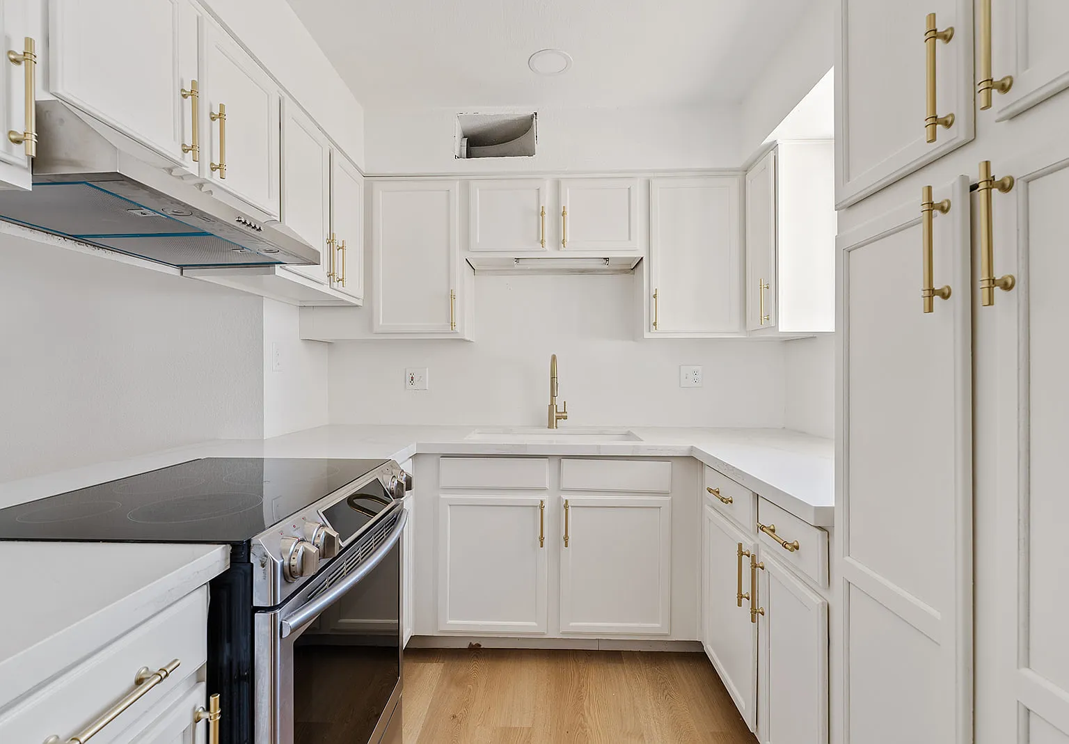 1 bed, 800 sqft, $700 — Photo 3