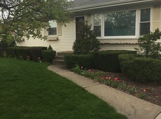 7560 Belvue Ln, Jenison, MI 49428