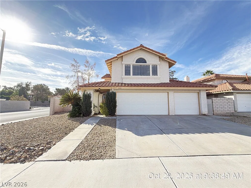 4 bed, 3.0 bath, 2108 sqft, $2,637 — Photo 1