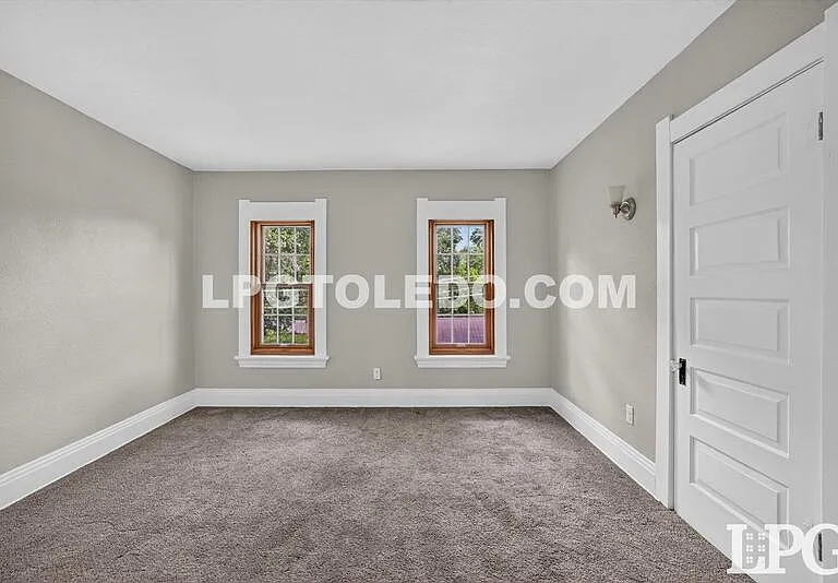 3318 Stickney Ave — Photo 19