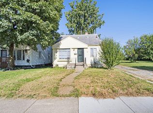 18 Earlmoor Blvd, Pontiac, MI