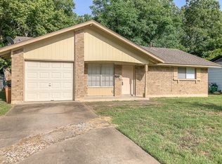 4915 Old Castle Rd, Austin, TX 78745