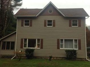 108 Kettle Creek Rd, Renovo, PA 17764