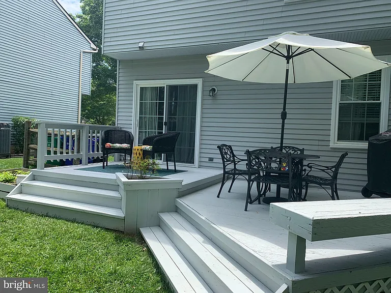 10811 Topbranch Ln — Photo 2