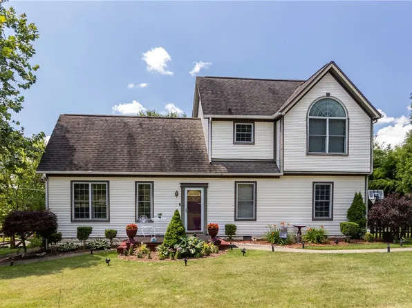 1701 Darlington Rd, Beaver Falls, PA 15010