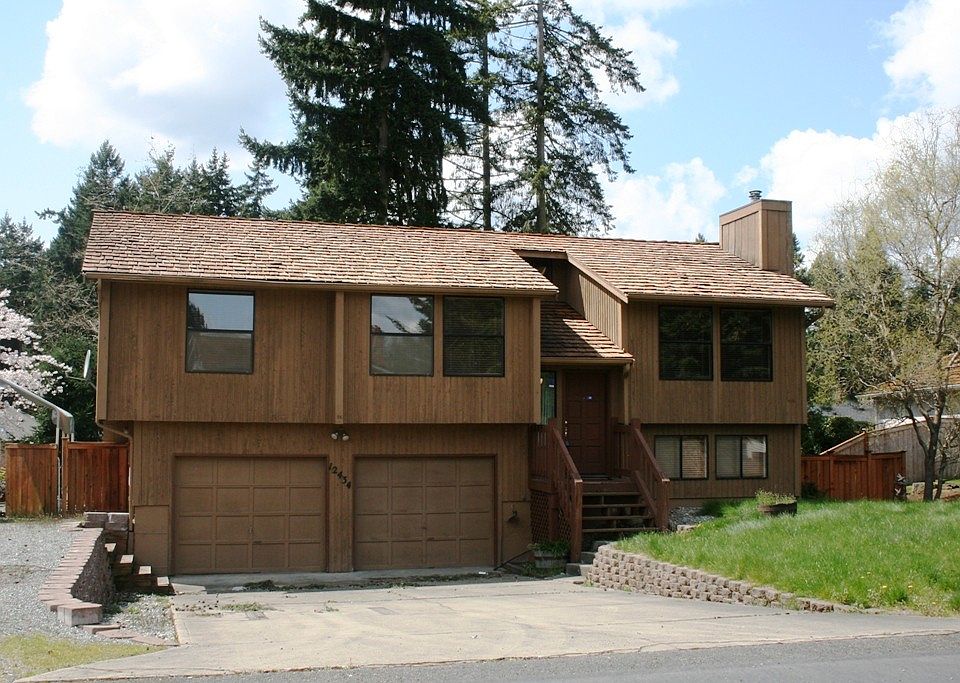 1st image of 12434 132nd Ave E