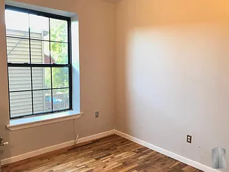 Rented by Skyline Group Real Estate