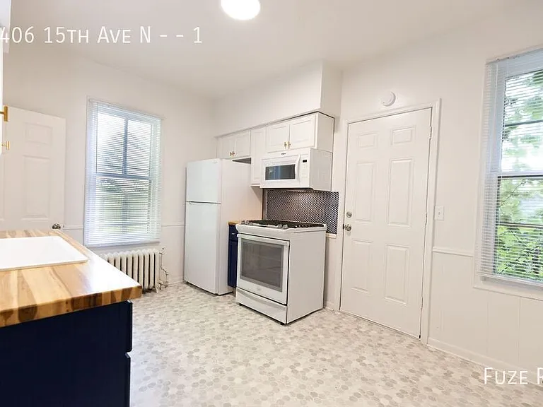 1406 15th Ave N #1 — Photo 11