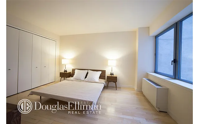 Sold by Douglas Elliman | media 14