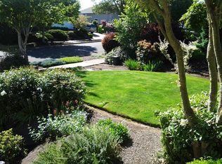 121 Hillsdale Ln, Silverton, OR