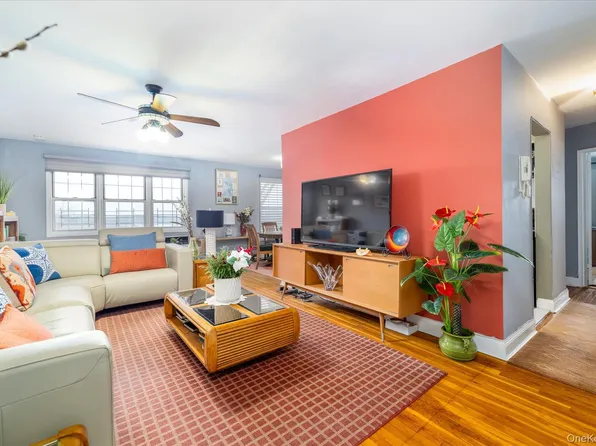 15115 84th Street #5D, Howard Beach, NY 11414