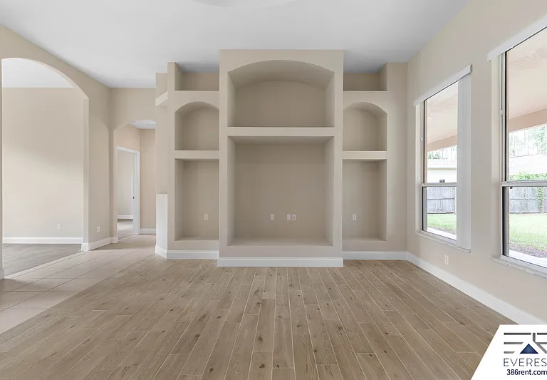 19 Webwood Pl — Photo 6