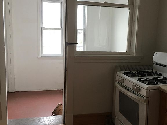 5th image of 1244 W North Shore Ave #2