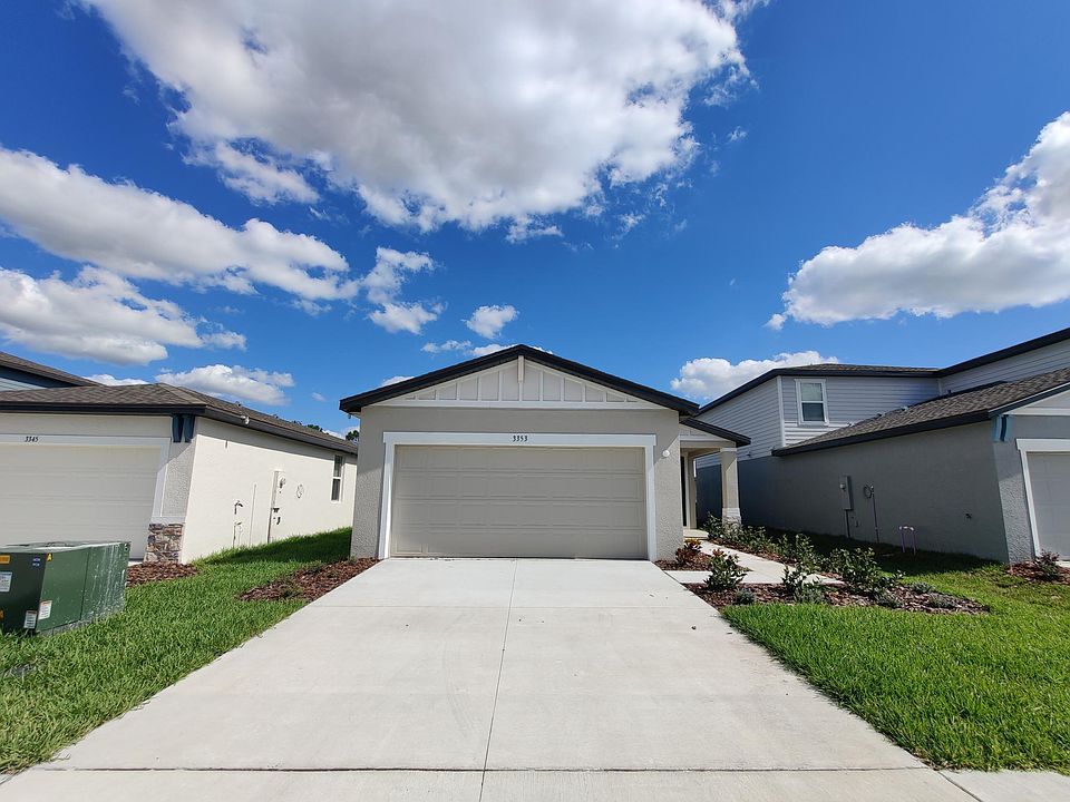 1st image of 3353 Fresno Pl