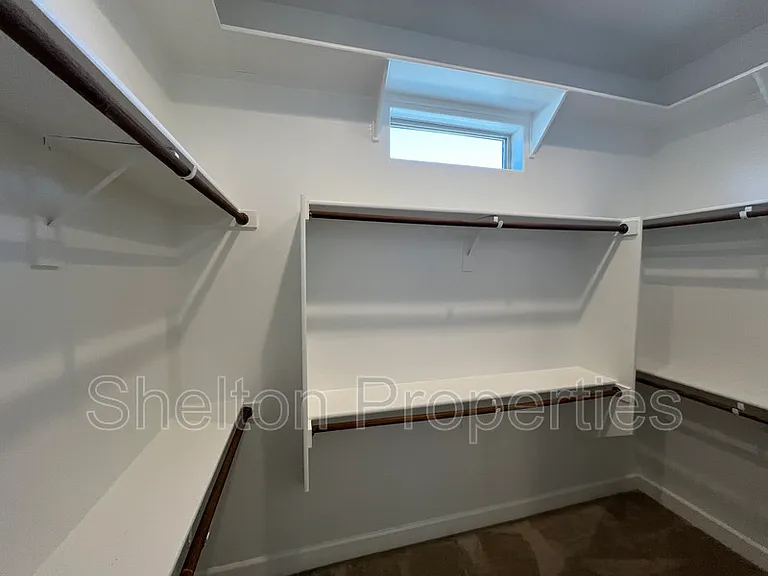 20711 W Medlock Dr — Photo 2