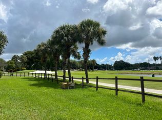 1641 Fairway Rd, Pembroke Pines, FL 33026