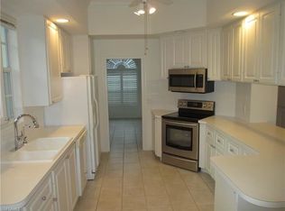 4240 Montalvo Ct, Naples, FL 34109