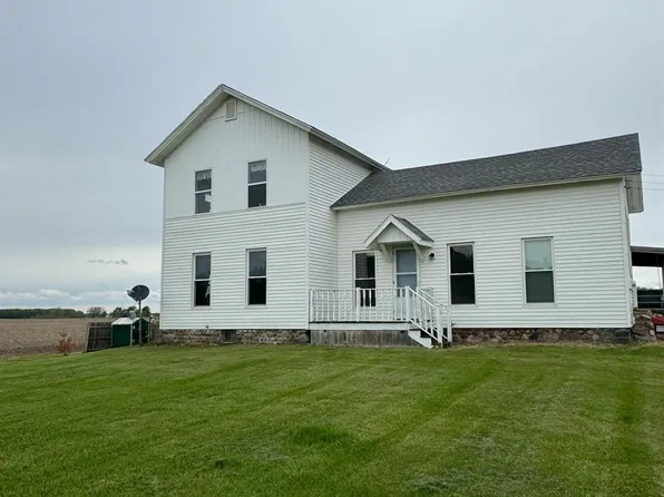 7288 S Gratiot County Line Rd, Fowler, MI 48835