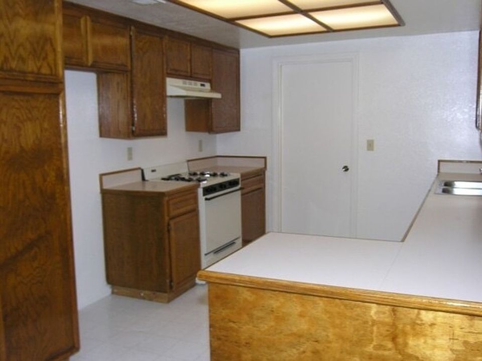1st image of 501-563 Tangerine Cove Dr #528