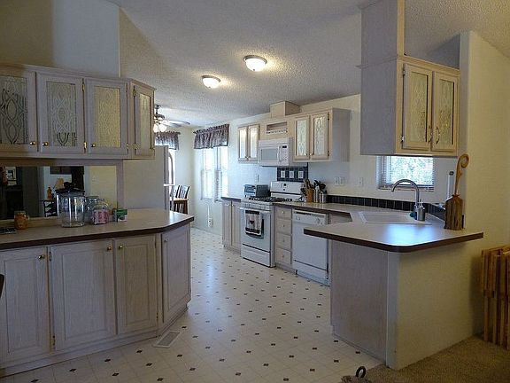 Beautiful open Kitchen
