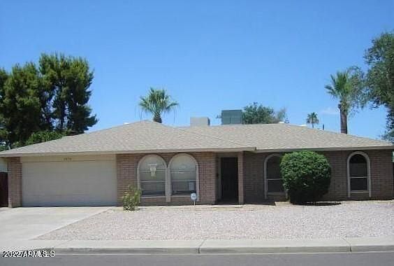 1st image of 2436 E Balboa Dr