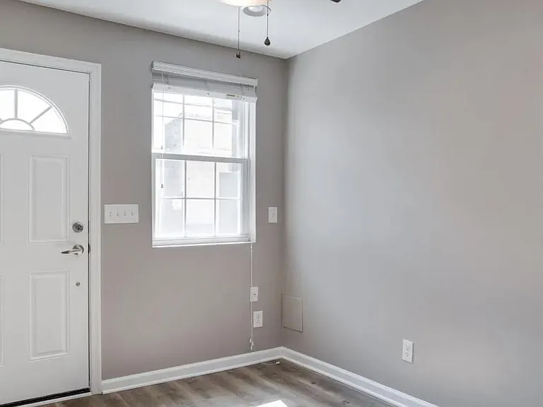 1612 Portugal St — Photo 9