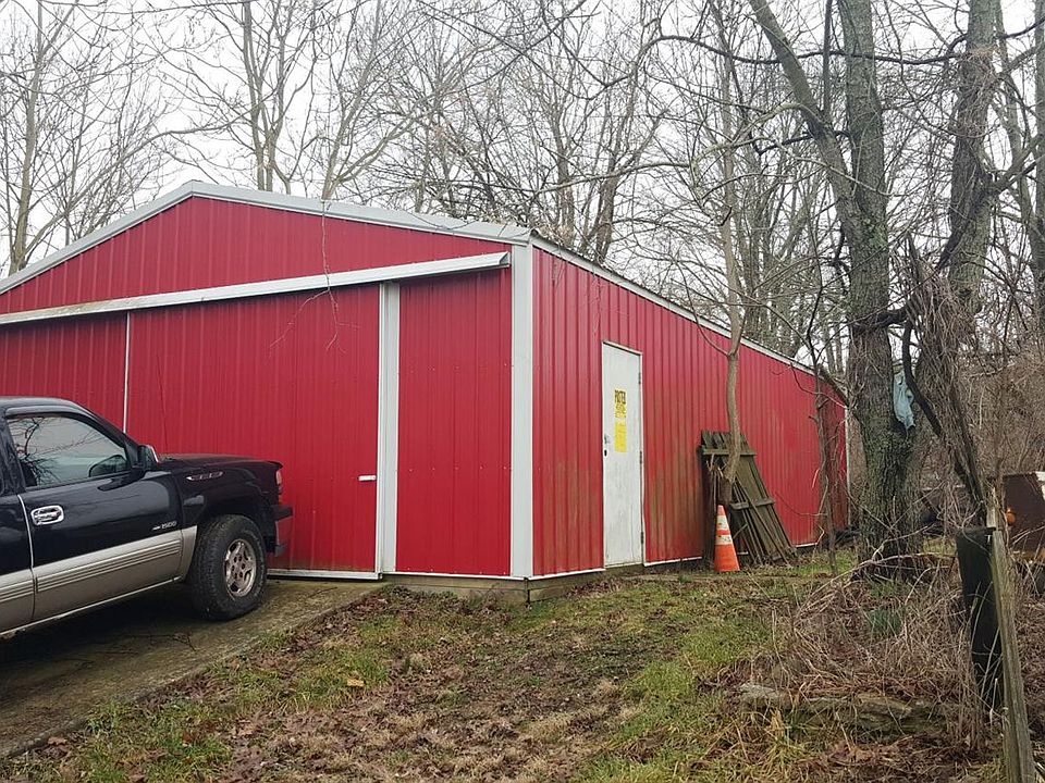 2nd image of 9243 Pleasant Valley Rd