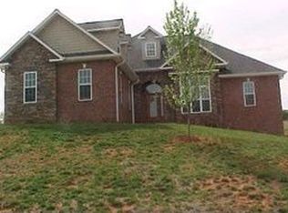 30 Par Dr, Granite Falls, NC 28630