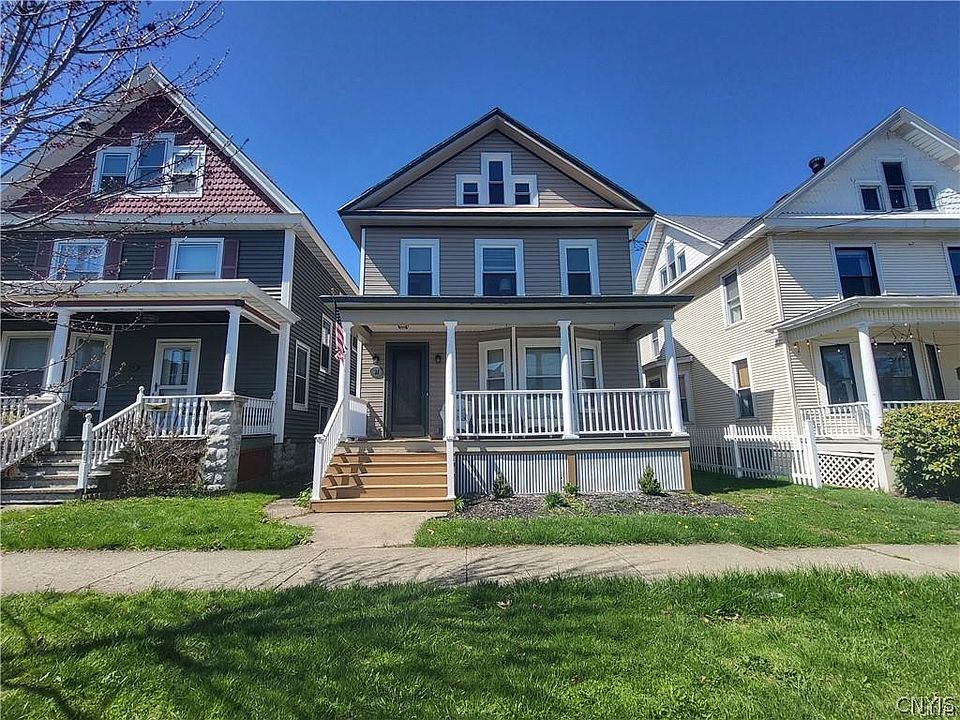 1st image of 37 Niagara St