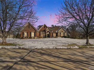 249 Dardenne Farms Dr, Saint Charles, MO 63304