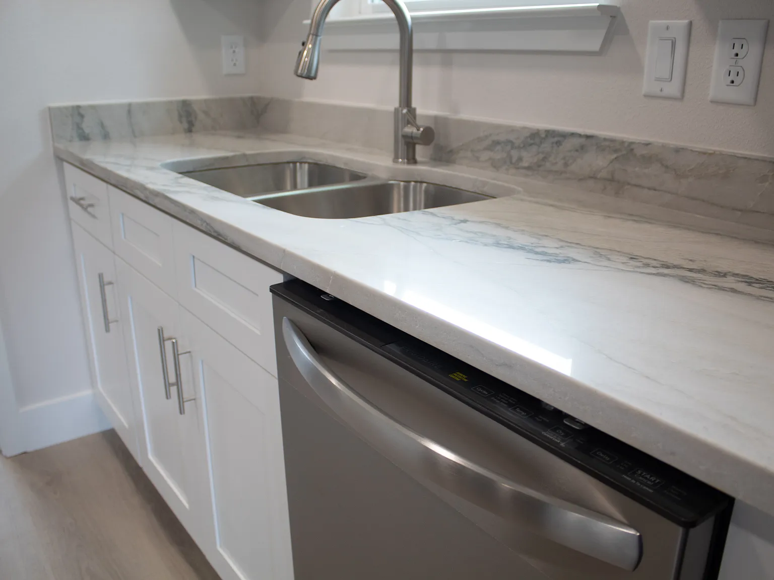Peacock Crossing Apartments / Townhomes — Photo 3