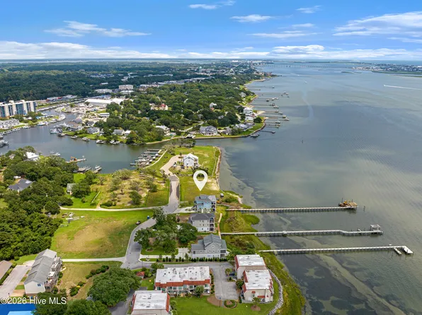 4729 S Shore Drive, Morehead City, NC 28557