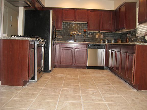 4th image of 1833 W Wickieup Ln