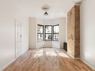 119 Calyer St, Brooklyn, NY 11222