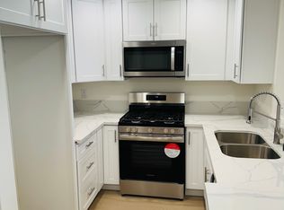 5259 Cartwright Ave #206, North Hollywood, CA 91601