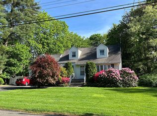 19 Riverside Ter, Blauvelt, NY 10913