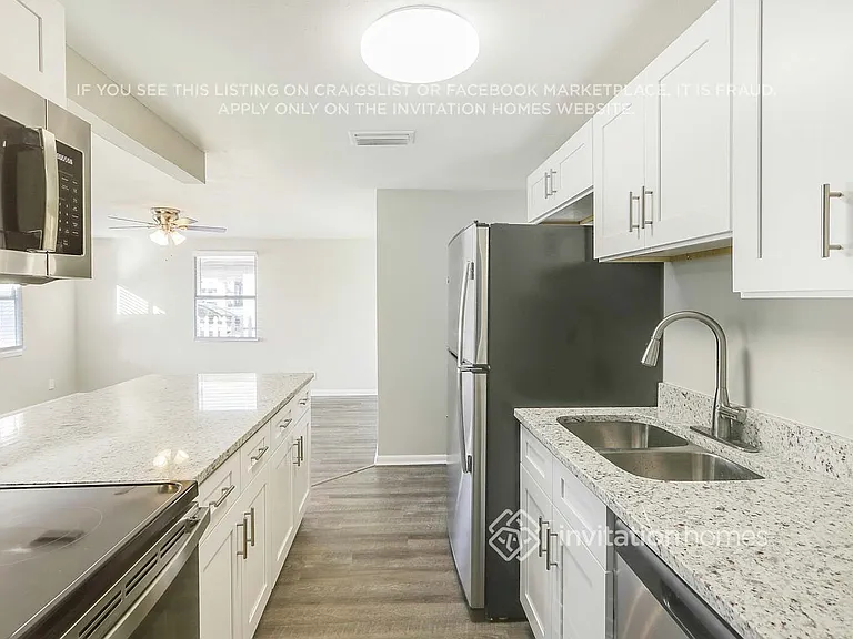 1912 E 19th Ave — Photo 10