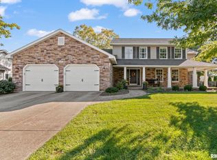 600 Silver Spring Dr, Springfield, IL 62702