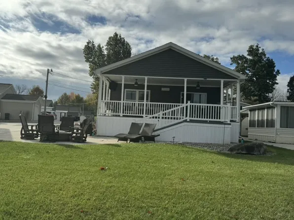 5110 N 450 W Lot 70, Angola, IN 46703