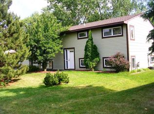 1306 Easter Ln, Eagan, MN 55123