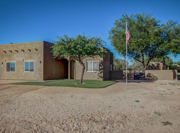 2nd image of 37203 S Estancia Dr