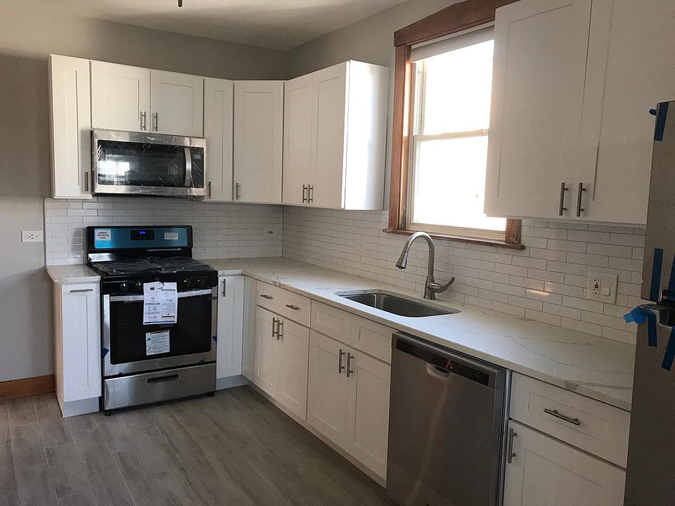 New stainless steel Appliances