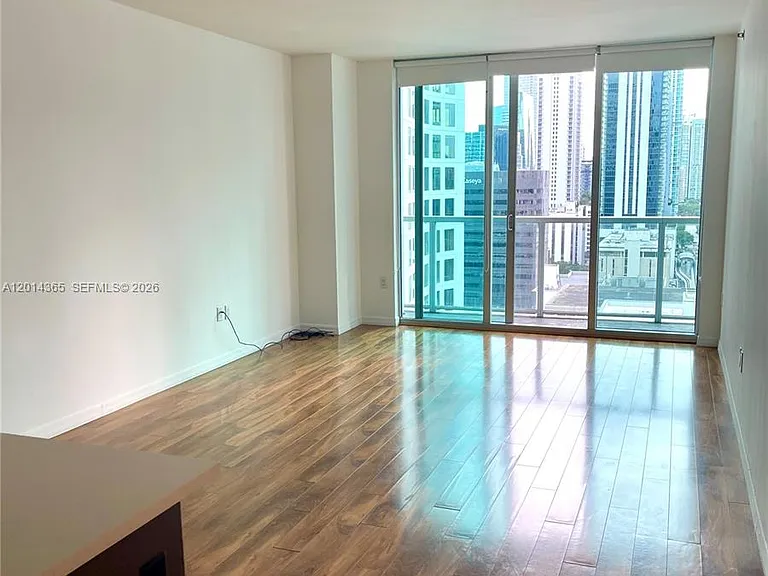 55 SE 6th St #2106 — Photo 14