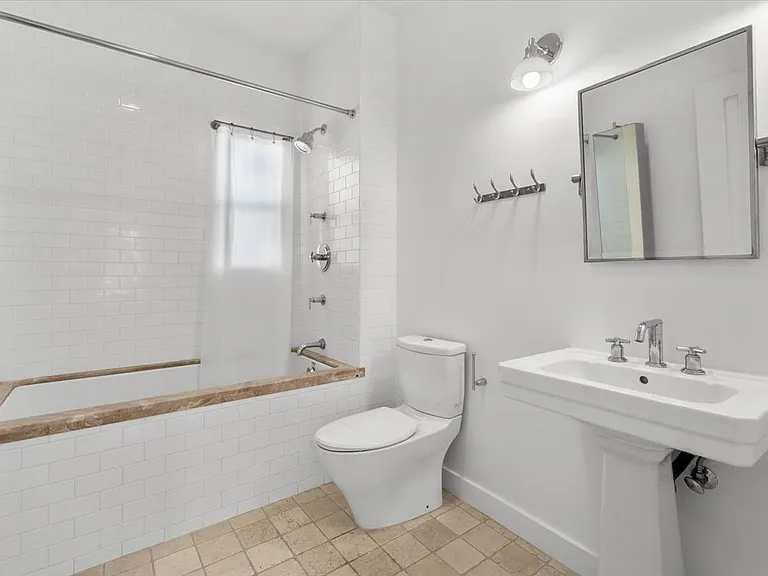 1229 22nd St #A — Photo 19