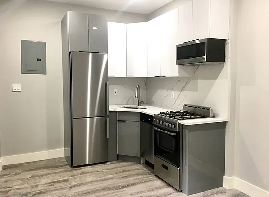 Rented by Keyo  | media 30