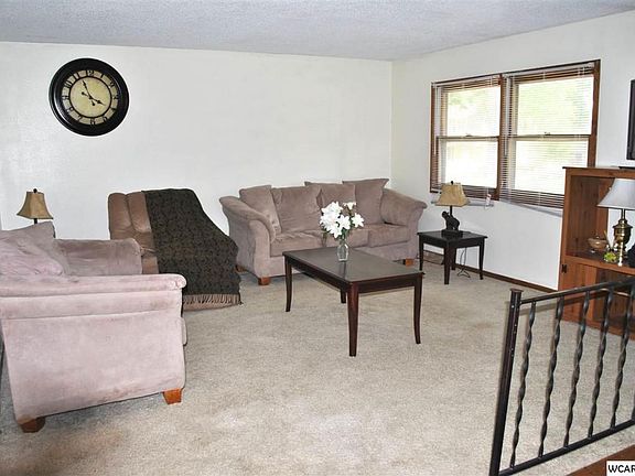 2nd image of 300 Donita Ave