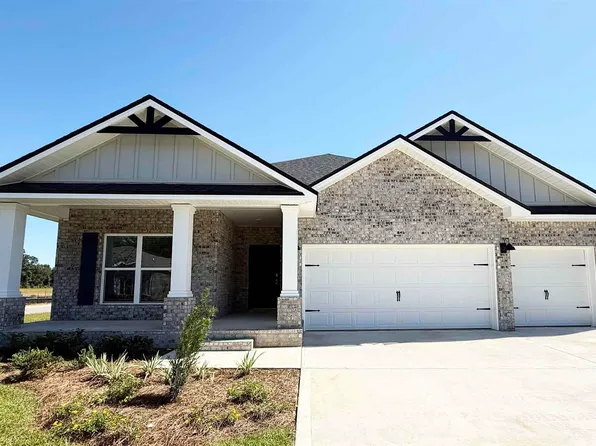 8629 Bluebell St, Milton, FL 32583